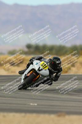 media/Feb-07-2025-CVMA Friday Practice (Fri) [[7034960ba2]]/3-Racer 3-NRS/Session 4 (Turn 16)/